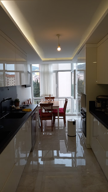 Dudullu alçıpan ustası tarafından uygulanan led ışıklı asma tavan