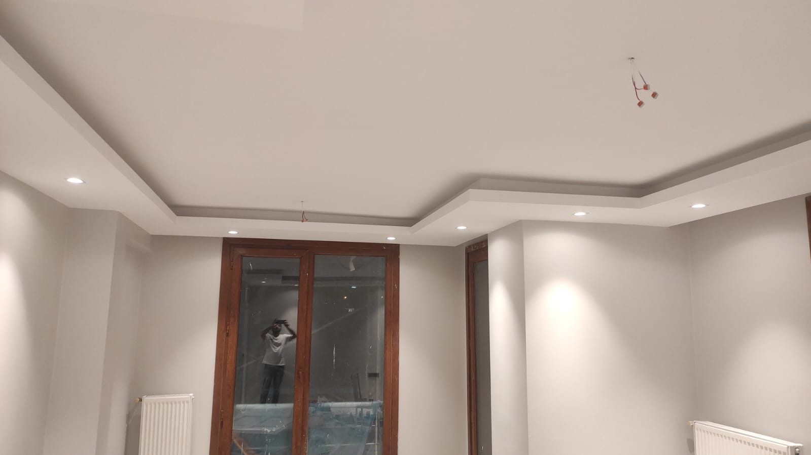 "Kadıköy Alçıpan Ustası ile modern alçıpan tavan uygulaması"